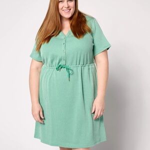 Sport Savvy Green Seersucker 2X Petite Button Front Dress